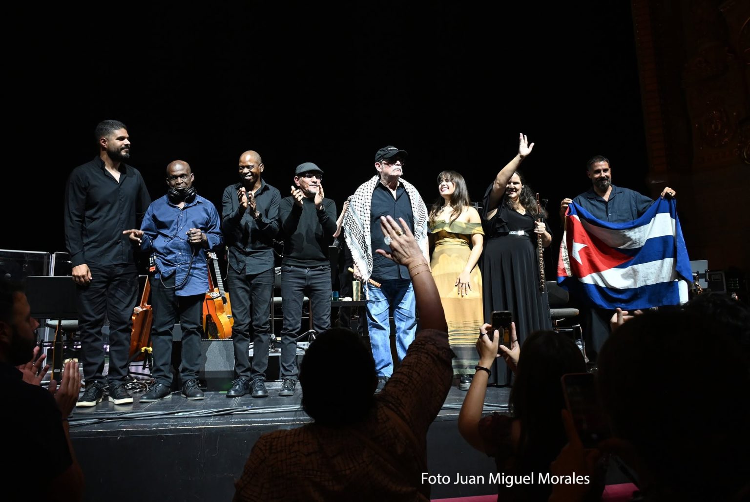 Silvio Rodríguez enternece al Liceu de Barcelona